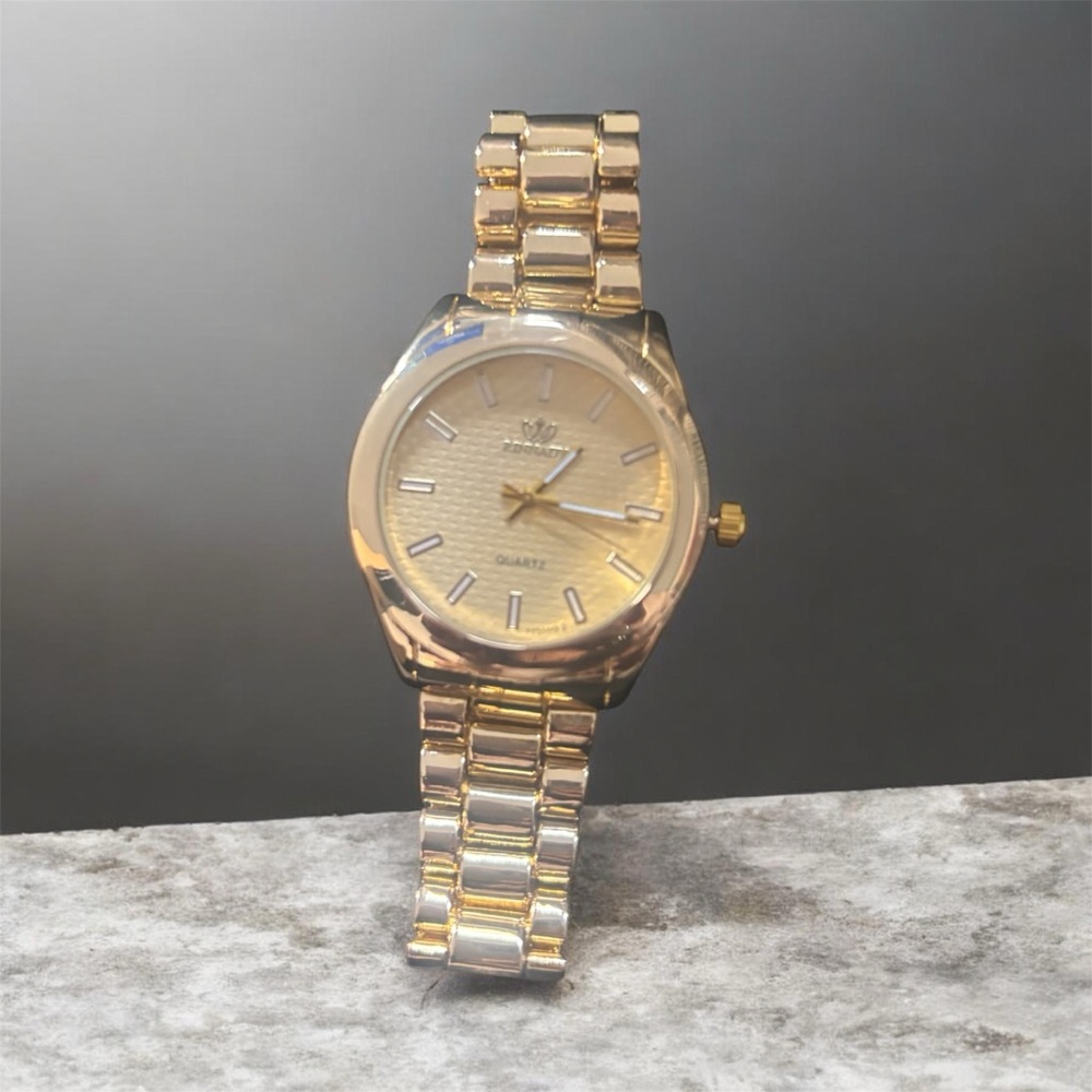 Gold-Tone Women's Quartz Bracelet Watch